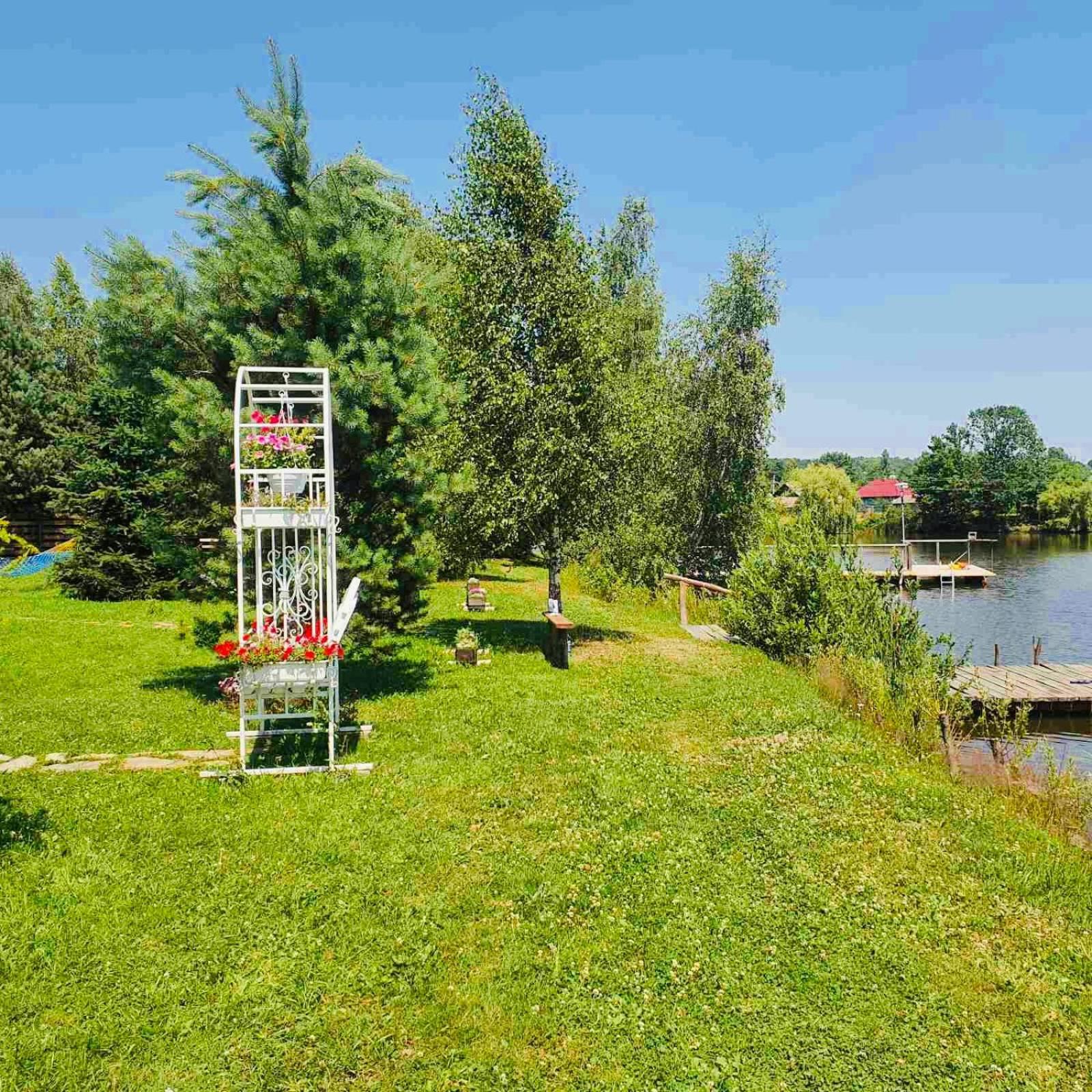 Перлина Буковини Lipovans Esterno foto